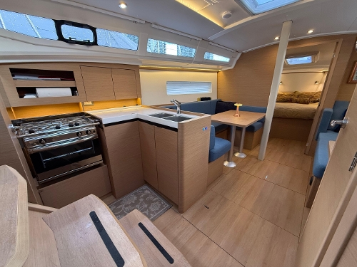 2023 Jeanneau Sun Odyssey 380, 