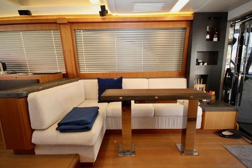 2013 Monte Carlo Yachts MCY 65, Dining Area